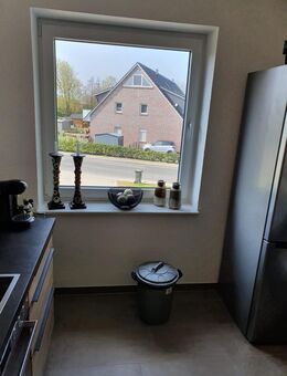 📍 Moderne 2-Zimmer-Wohnung mit Balkon, Dachboden & E-Ladestation – ab 1.11.2025 – in Norden - Rosengarten (Niedersachsen)