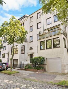 Bremen - Barkhof | 5-Parteien-Haus mit Garage und Innenhof in begehrter Lage - Bremen