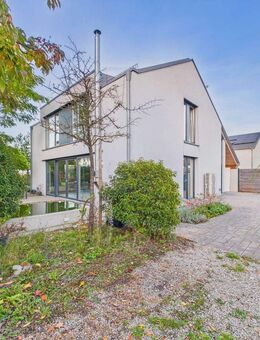 ARCHITEKTENHAUS MIT DESIGN-CHARAKTER, KAMIN, SAUNA UND ARTELIER IN PÜRGEN BEI LANDSBERG AM LECH - Pürgen