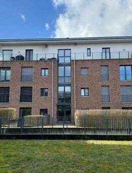 Emsauenpark - Exklusive 3 Zimmer-Küche-Bad-Erdgeschoss-Wohnung mit Terrasse und Garten zu verkaufen - Lingen (Ems)