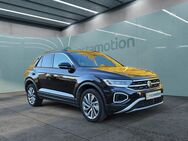 VW T-Roc, 1.5 TSI Move, Jahr 2024 - München