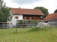Idyllisches Bauernhaus mit Nebengebäude und angrenzendem Weideland - für Tierhaltung geeignet - Schönau (Bayern)