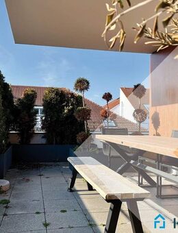 Exklusives Penthouse: Helles Wohnen mit atemberaubendem Ausblick und höchstem Komfort! - Reutlingen