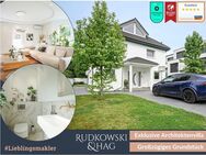 Stilvolle Architektenvilla || weitläufiges Grundstück|| KFW55 Erdwärme - Köln