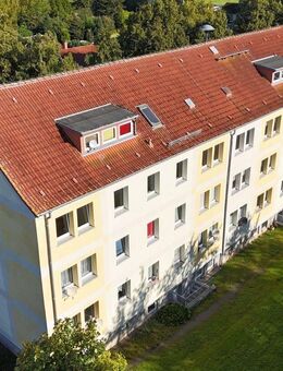 Lindenstraße 23 - 2. OG rechts - Sanierte 2-Raumwohnung - Groß Mohrdorf