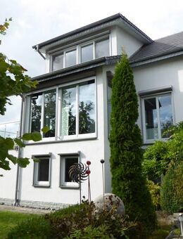 Charmantes Einfamilienhaus mit sonniger Terrasse und Einliegerwohnung! - Kalbach