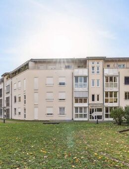 Individuelle Dachgeschoss-Maisonette Wohnung mit 2 grossen Terrassen und traumhaften Blick - Müllheim