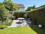 Herrenberg - sehr gepflegtes 2-FH in ruhiger Lage mit Terrassen, Garten & Doppelcarport - Herrenberg