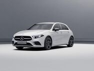 Mercedes A 180, AMG Night Edition Business-P RfCam 18, Jahr 2020 - Chemnitz