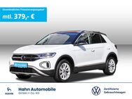 VW T-Roc, 1.5 TSI Style, Jahr 2024 - Kornwestheim