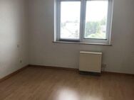 2-Zimmer-Wohnung mit 45 m² Wfl. in der 4. Etage mit Personenaufzug - Bottrop