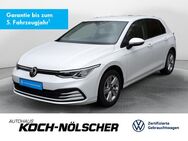 VW Golf, 1.5 TSI VIII Life, Jahr 2022 - Insingen