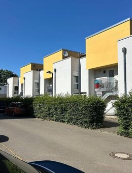 Attraktive 3-ZKB-Maisonette-Wohnung mit Terrasse und Stellplatz in Sbr.- Krenzelsberg zu verkaufen - Saarbrücken