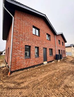 Neubau-Doppelhaushälfte in Bohmte/Stirpe - Ihr modernes Traumhaus wartet! - Bohmte