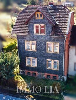 Familienfreundliches Zuhause in Suhl Neundorf mit Garten, Balkon, Garage - Suhl