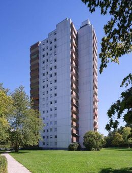 4-Zimmer-Wohnung im Grünen mit Balkon - Böblingen