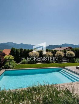 Ein Meisterstück: Klassisch-Moderne Villa mit freiem Bergpanorama - Frasdorf
