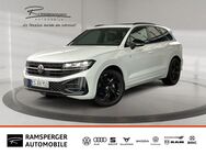 VW Touareg, 3.0 TDI R-Line, Jahr 2023 - Nürtingen