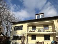 Großzügiges Dreifamilienhaus mit sonnigem Garten und Doppelgarage in begehrter Nachbarschaft - Gröbenzell
