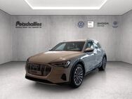 Audi e-tron, 55 quattro advanced, Jahr 2020 - Hamburg