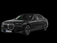 BMW 750, e xDrive Lim M SPORT ExecLounge & Connoisseur, Jahr 2024 - Eggenfelden