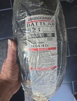Motorrad Reifen neu Originalverpackt - Möhnesee