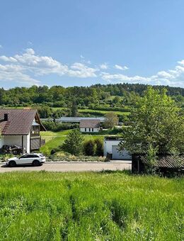 Perfekt für die junge Familie: "Sonniges, großzügiges Wohnen in Randlage von Weissach" Moderne DHH - Weissach