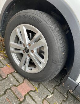 Bridgestone Winterreifen 17 Zoll - Frankfurt (Main)