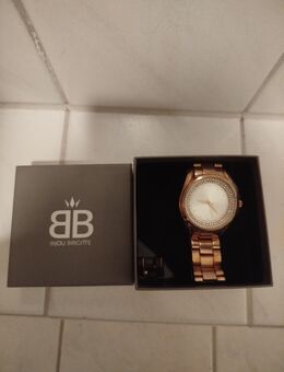 Uhr von Bijou Brigitte inklusive Verpackung - Oldenburg