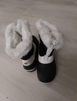 Winterstiefel Größe 32 neu ohne Etikett - Bochum