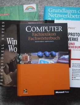 Computerwissen geballt in 5 Büchern inkl. CD-ROMs (539) - Hamburg
