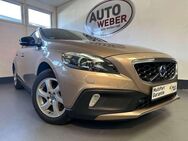 Volvo V40 Cross Country V40 CROSS COUNTRY*AUT*LEDER*XENON*NAVI*PANO*CAM* - Sindelfingen