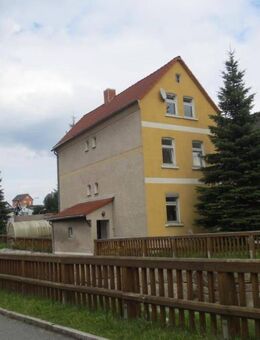 Objekt-Nr.: 0625 - vermietetes Einfamilienhaus am Fluss Weiße Göltzsch in Ellefeld - Ellefeld