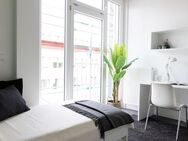 Möbliertes Apartment mit Balkon in Düsseldorf- Rath! - Düsseldorf