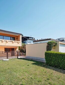 Doppelhaushälfte in gefragter Wohnlage - Familiengerechter Grundriss und sonniger Garten - Steinheim (Murr)