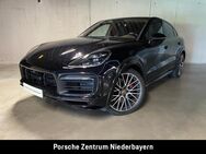 Porsche Cayenne, GTS Coupe | Lenkung | |, Jahr 2022 - Plattling