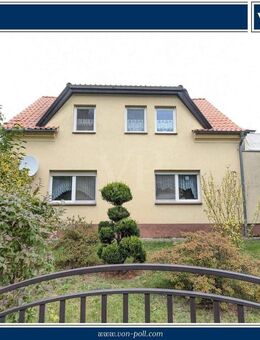 Großes Wohnhaus mit zwei Einheiten und Gestaltungspotenzial in guter Lage - Werben