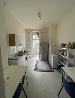 Objekt-Nr.: 13825 - vermietete 4-Zimmer-ETW mit Balkon und Wanne im 1. OG in Plauen (Preißelpöhl) - Plauen