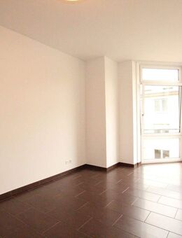 Helle und ruhig gelegene Wohnung in zentraler Top-Lage. Inkl. Küche! - München