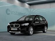 BMW X1, sDrive20i, Jahr 2020 - München