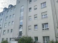 2-Raum-Wohnung mit Balkon am Wohnzimmer, sep. ASR im Flur sowie Tageslichtbad mit Wanne im Stadtzentrum! - Chemnitz