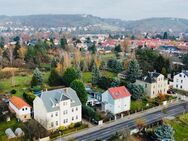 Erstbezug nach Sanierung: Attraktive 3-Raum-Dachgeschosswohnung in Radebeul - Radebeul