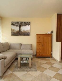 Kleinod in Feldmoching: Harmonische 1-Zimmer Wohnung mit Gemütlichkeitsfaktor - München