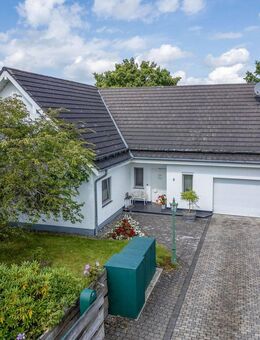 Ein Haus zum ankommen - stilvoll wohnen im Grünen - Schmallenberg