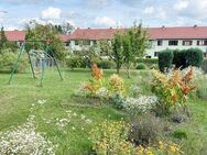 renovierte Altbau-ETW mit Garten und 3 Garagen - Maxhütte-Haidhof
