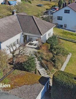 Großzügiges Einfamilienhaus in Sonnenlage, zentral in Altenbauna, sucht neue Eigentümer - Baunatal