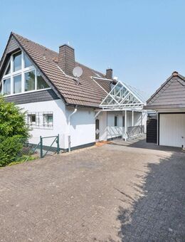 Repräsentatives Einfamilienhaus mit sonnigem Garten in Odenthal - Odenthal
