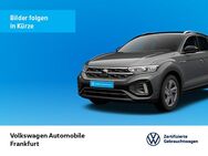 VW ID.4, Pro Performance e213mn, Jahr 2023 - Frankfurt (Main)