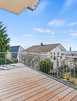 Großzügige 3,5 Zimmer-Wohnung mit Seesicht und Gartenanteil - Markdorf
