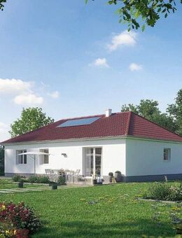 Willkommen Zuhause! Bungalow mit 109 m² und 4 Zimmer auf einem ca. 830 m² großen Grundstück in 25596 Nienbüttel - Nienbüttel